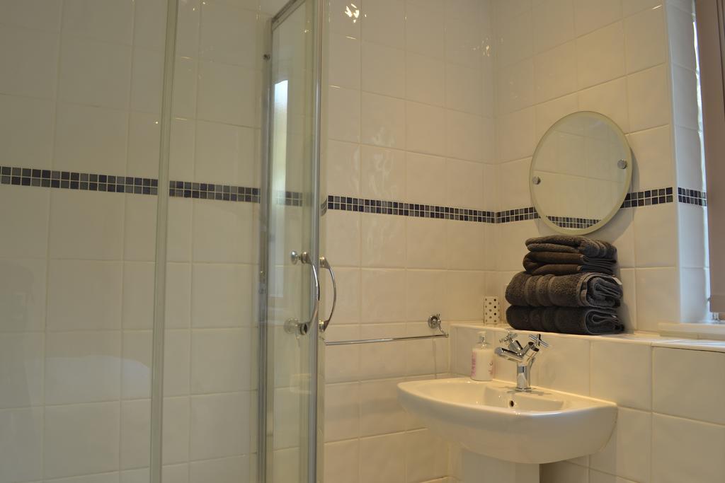 Parc Y Bryn Luxury Penthouse Apartment Aberystwyth Bagian luar foto